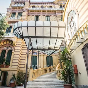 Amedeo , Napoli Italia